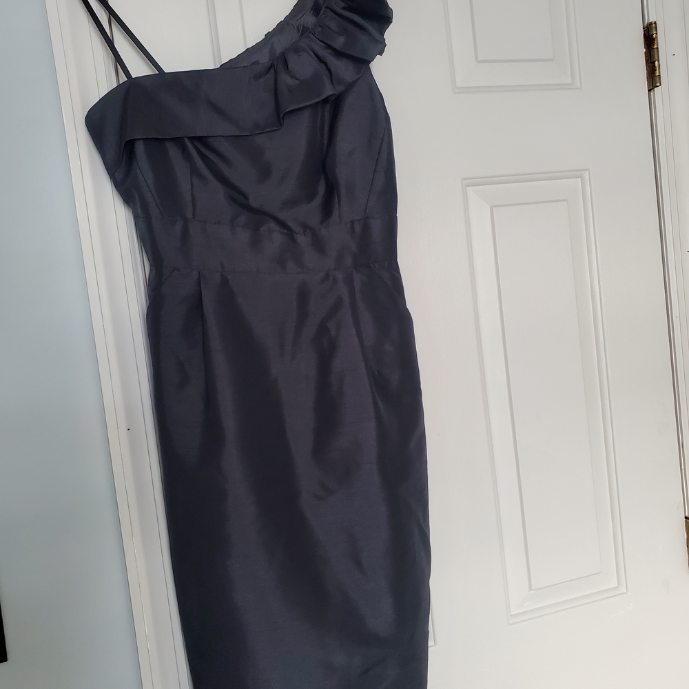 Elegant One-Shoulder Black Dress